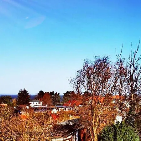 شقة Huebsche Ferienwohnung In Mit Blick Auf Ruegen *